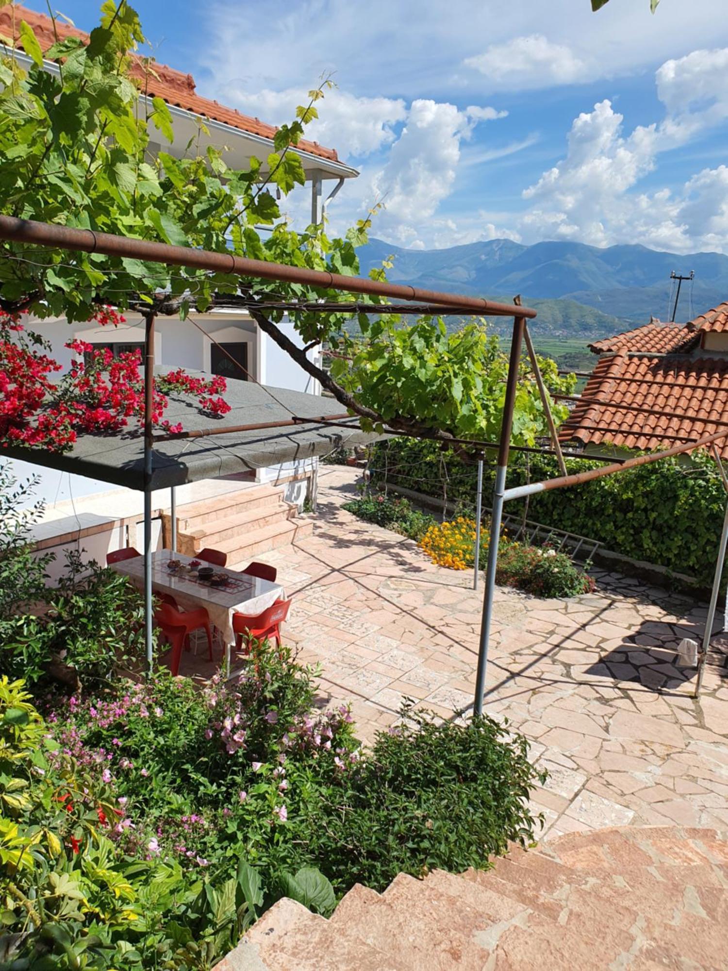 Akeron'S Rooms Sarande Bagian luar foto