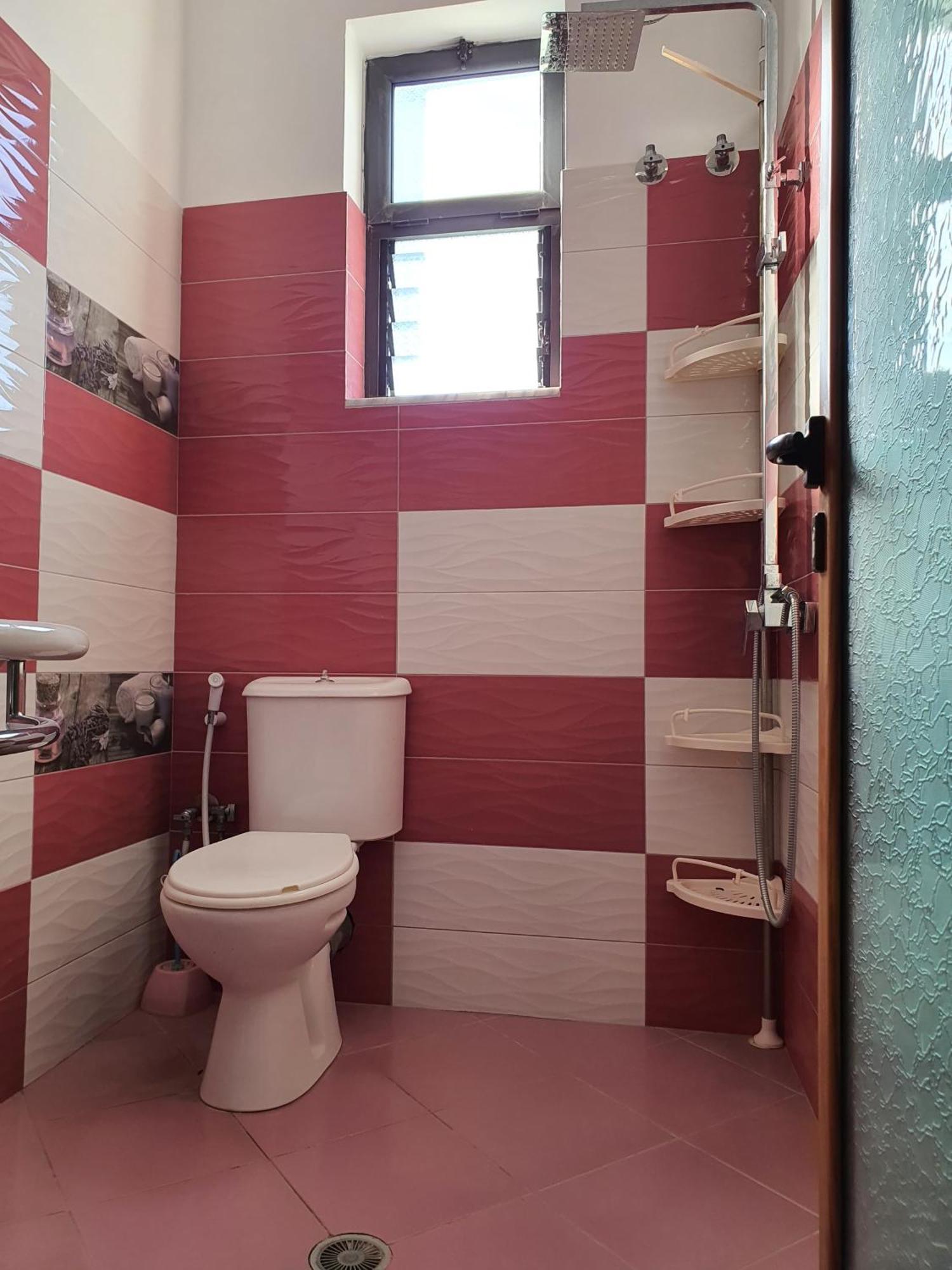 Akeron'S Rooms Sarande Bagian luar foto