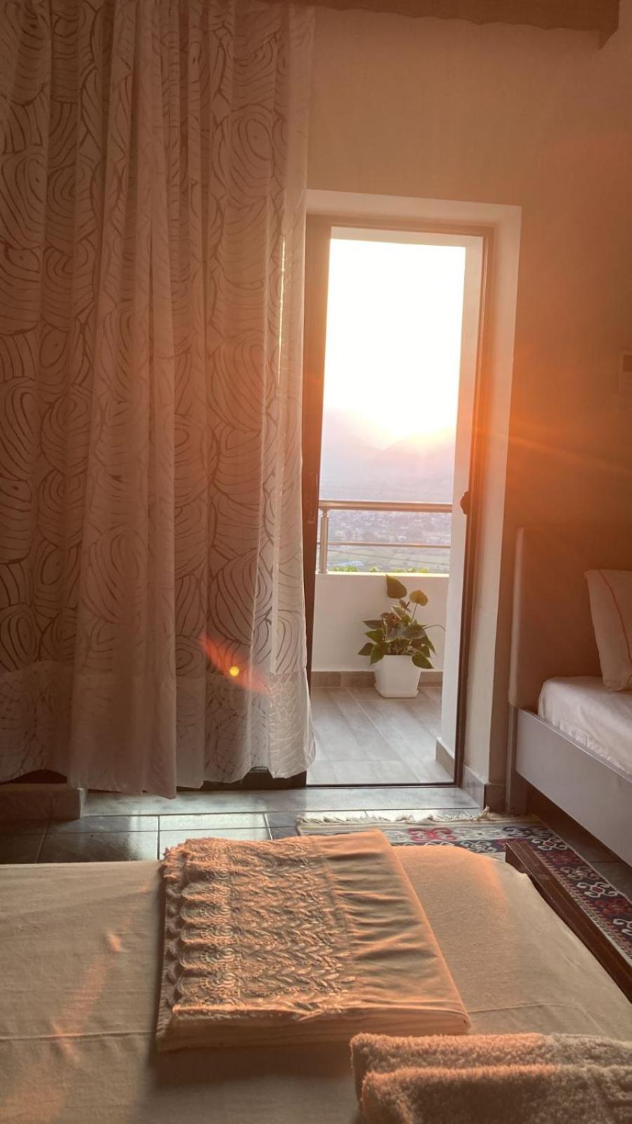 Akeron'S Rooms Sarande Bagian luar foto