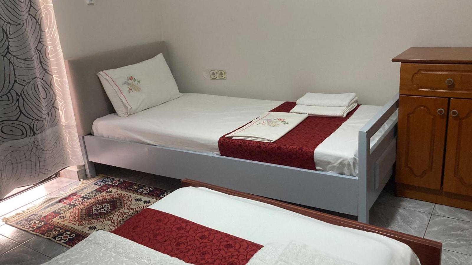 Akeron'S Rooms Sarande Bagian luar foto